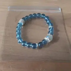 青色ビーズ 　ブレスレット