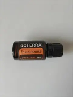 dōTERRA Frankincense 15mL エッセンシャルオイルのサムネイル