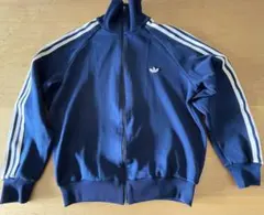 Item thumbnail for item 33f3828e-576a-49aa-bba6-eea0f2304c8b