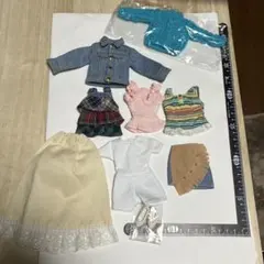 ジェニーちゃんサイズ　衣装中古品　タカラ製とハンドメイド　着せ替え人形
