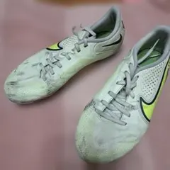 Mizuno Morelia Neo III サッカースパイク - メルカリ