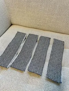 ヒッコリー柄　キルティング生地　横7×27cm が４本