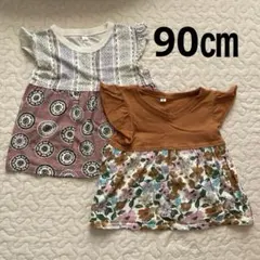 フリル袖　花柄レトロ風90㎝Tシャツ 2枚セット