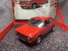 【希少】ノレブ 1/18 フォルクスワーゲン ゴルフ1 GTI 外箱付のサムネイル