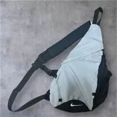 NIKE ワンショルダーバッグ 00s Y2K テック シティーボーイ