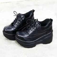 ブラック 厚底レースアップ スニーカー