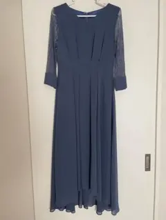 フォーマルドレス