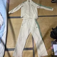 adidas グリーンストライプ ジャージセット