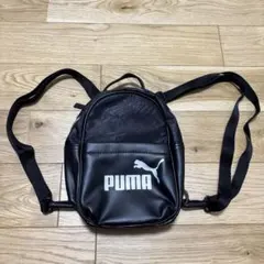 【新品未使用】PUMA ブラック ミニリュックのサムネイル