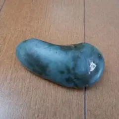 糸魚川ネフライト　原石