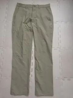 ギャップベージュ薄手チノパン　スリムFIT