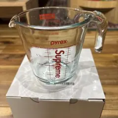 2025年最新】supreme pyrexの人気アイテム - メルカリ