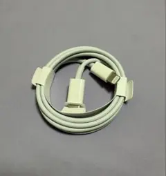 iPhone13mini 純正Lightningケーブル