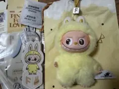 ラブブ PIN FOR LOVE アルファベット イニシャル　ぬいぐるみ【F】