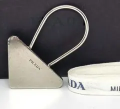 Item thumbnail for item e7f0ee05-fcd1-48ab-b697-abd1e7c4ed7c