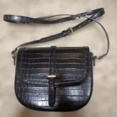 黒 クロコダイルパターン ショルダーバッグ