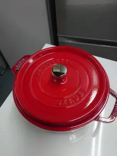 ストウブ STAUB ピコ ココット ラウンド 20cm チェリーレッド - メルカリ