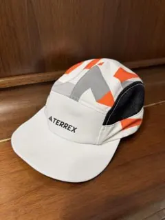 Item thumbnail for item 17245659-e734-4b6c-8177-ddcc4258a9da