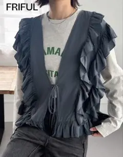フリルベスト
