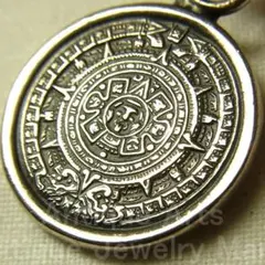 m4171 メキシコ SILVER 925 マヤ暦（太陽の石）ペンダント24mm - メルカリ