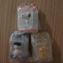 PEANUTS パッケージミニチュアコレクション　スヌーピー　ガチャ