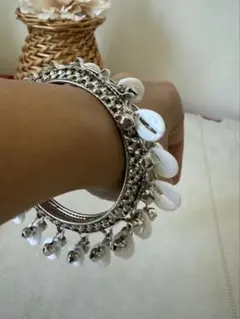 【新品】可愛いブレスレット・バングル２点セット(M、Lサイズのみ)