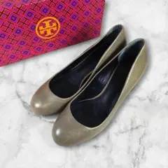 トリーバーチ|パンプス|レザー|7.5|グレージュ|i1866のサムネイル
