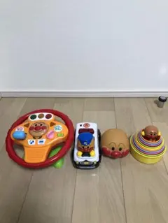 アンパマンおもちゃ　おしゃべりパトカー　カップ　ハンドル　ミュージアム限定品