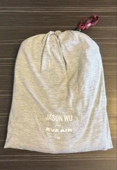 【新品未使用】エバー航空　ビジネスクラスアメニティ　JASON WU パジャマ