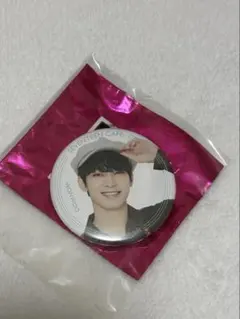 SEVENTEEN CAFE ウォヌ缶バッジ