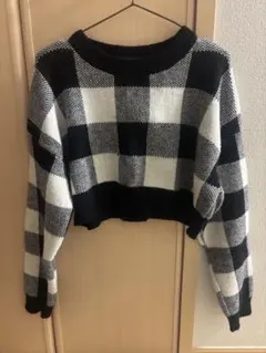 〈GRL グレイル〉チェック柄クロップド丈ニット［at1678］