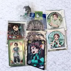 鬼滅の刃　竈門炭治郎　缶バッジ　ワッペンチャームねむらせ隊　アクスタ