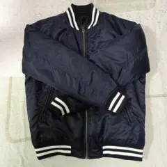 【キミトセバスチャン様専用】GU メンズMサイズ　ジップアップブルゾン