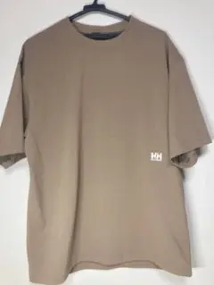 HELLY HANSEN ブラウン Tシャツ