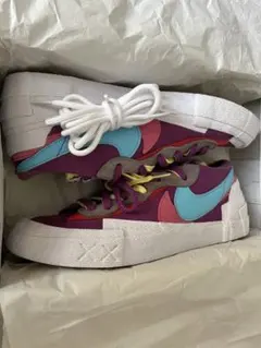 sacai NIKE BLAZER LOW KAWS ナイキ サカイ ブレーザーのサムネイル