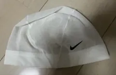 NIKE 水泳帽子 ホワイト メッシュ Lのサムネイル