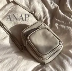 ANAP ショルダーバッグ　ベージュのサムネイル