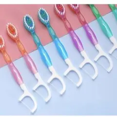 5-in-1 使い捨て歯ブラシ ８本セット 携帯用のサムネイル