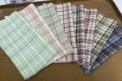はぎれ　ドール服生地　60ローン　ミニタータンチェック
