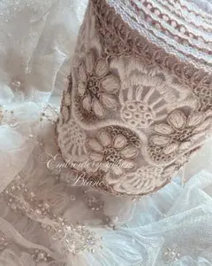 77(WHITE)