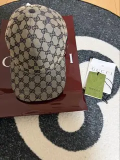 GUCCI ウェブストライプ付きオリジナルGGキャンバスベースボールキャップ