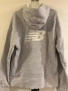 New Balance パーカー