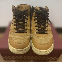 VANS ブラウン ハイカットスニーカー