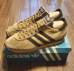 Item thumbnail for item f93e50a8-e376-4627-b8e4-c3c860f9bc7f