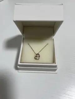 サマンサティアラのピンクゴールドネックレス