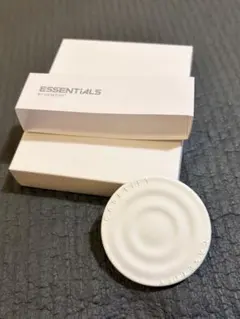 CASSETiFY ESSENTIALS グリップスタンド