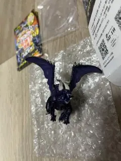 ドラゴン最強王図鑑フィギュア　ヴリトラ　リアルカラー