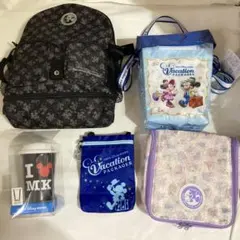 新品　ディズニー　バケーションパッケージグッズ＆リュック ＆ミッキー柄タンブラーのサムネイル