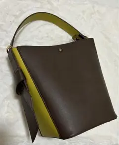 DIANA ダイアナ　3wayショルダー　ハンドバッグ　バケツ型