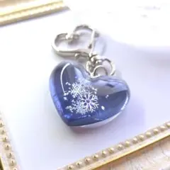 Item thumbnail for item ae385f6f-fca9-4dd2-bc75-6912eaed3b0f